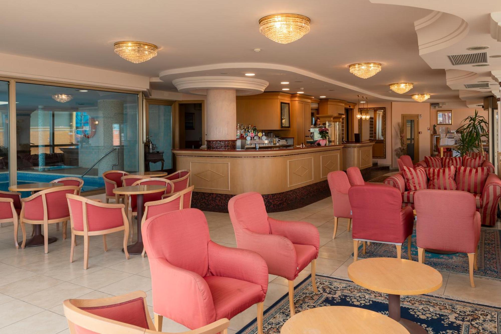 Hotel Mondial Bellaria-Igea Marina Exterior foto