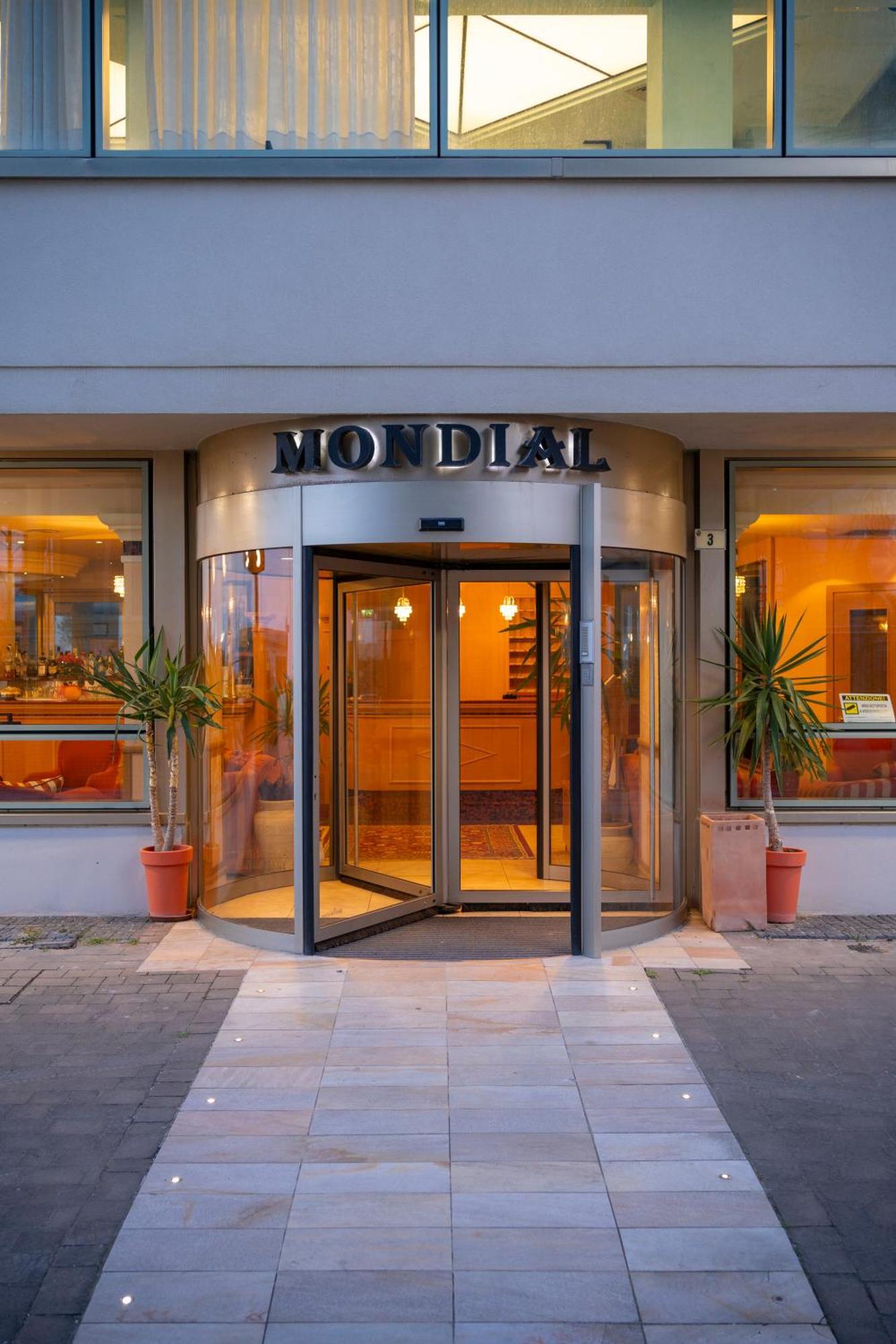 Hotel Mondial Bellaria-Igea Marina Exterior foto